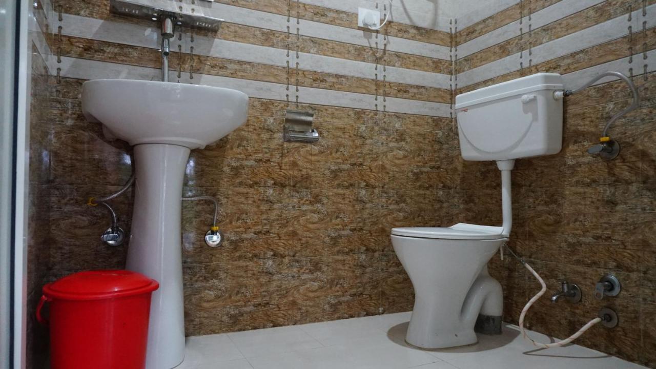Angela'S Boutique Homes Dharamkot Дхарамсала Екстериор снимка